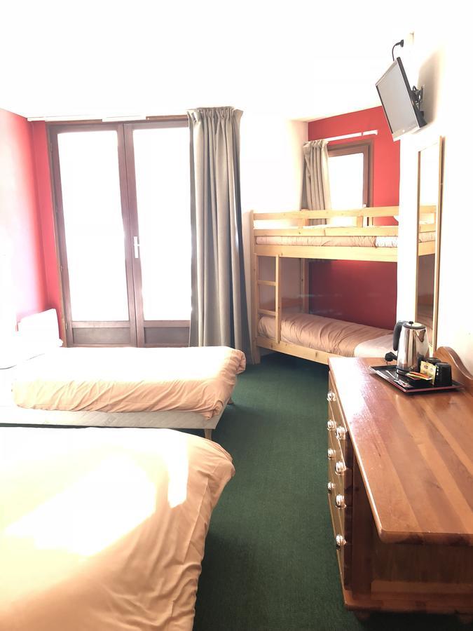 Hotel Les Trappeurs レ・ゾル エクステリア 写真
